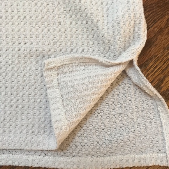 AEO Soft & Sexy Plush Cold Shoulder Waffle Top XS - Picture 4 of 8